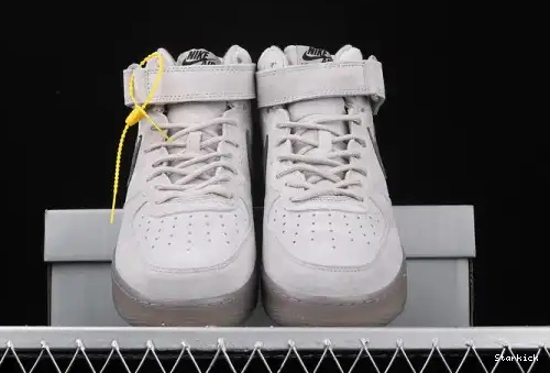 807618-208 x Nike Reigning Champ Force Light 1 '07 Air Mid Black Grey 0511